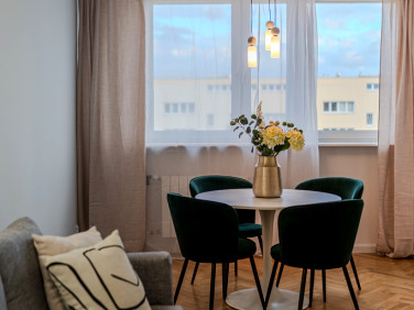 Mieszkanie blok mieszkalny przy lesie