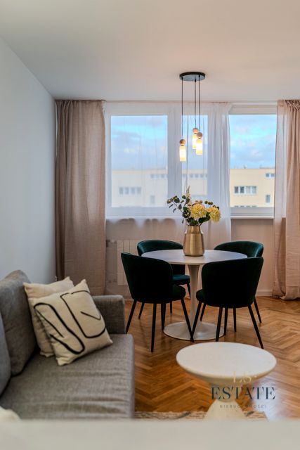 Mieszkanie blok mieszkalny przy lesie