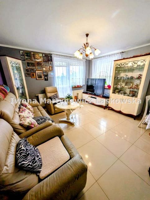 Mieszkanie blok mieszkalny sprzedaż