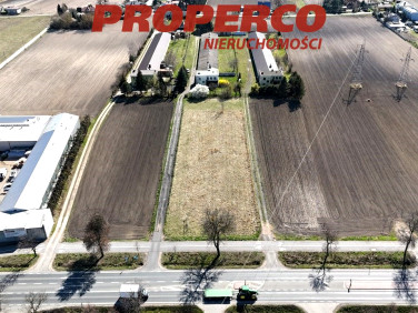 Zabudowana działka Płochocin