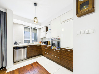 Mieszkanie apartamentowiec sprzedaż