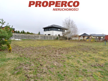 Zabudowana działka Truskaw