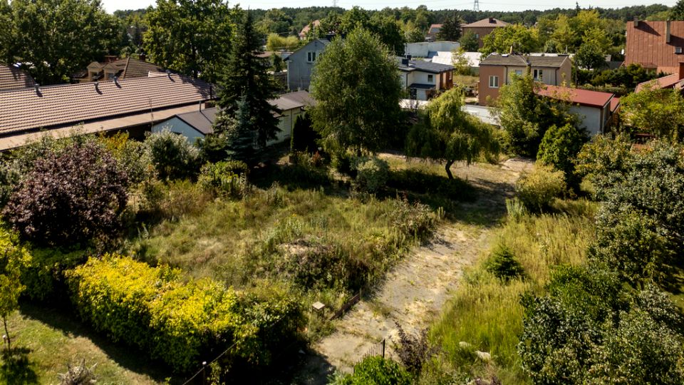 Ogrodzona działka sprzedam