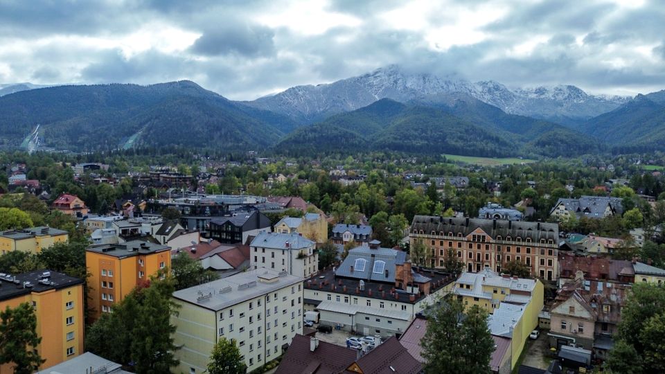 Mieszkanie blok mieszkalny w górach