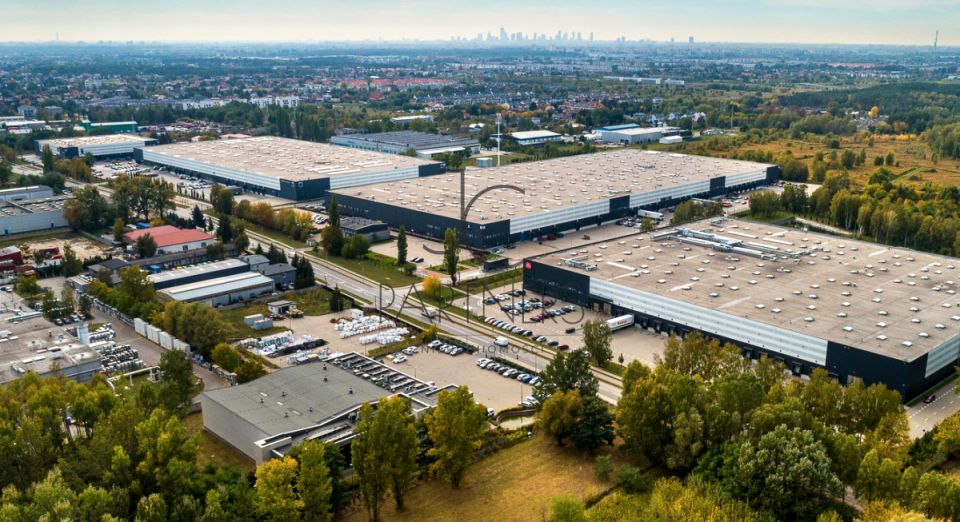 Budynek użytkowy Marki