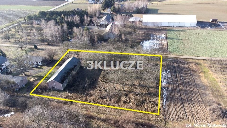 Zabudowana działka Motycz