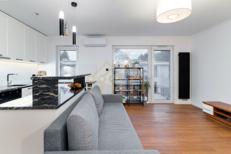 Mieszkanie blok mieszkalny przy lesie