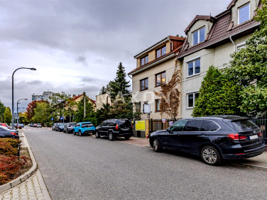 Budynek użytkowy Warszawa