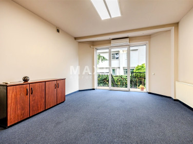 Budynek użytkowy Warszawa