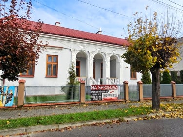 Dom Żabno