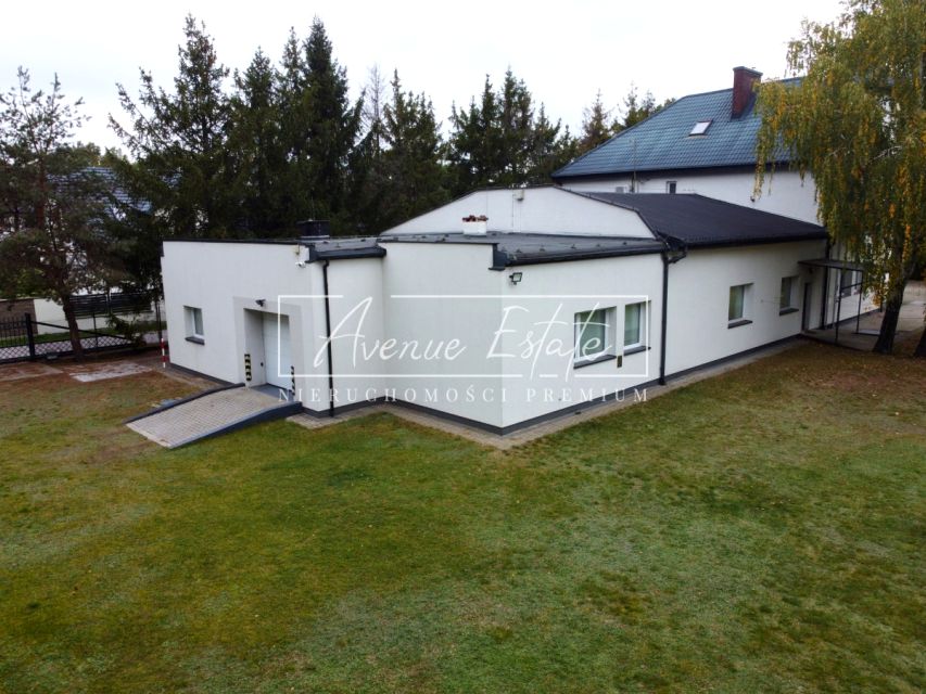 Budynek użytkowy Warszawa