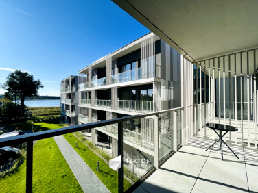 Mieszkanie apartamentowiec nad jeziorem