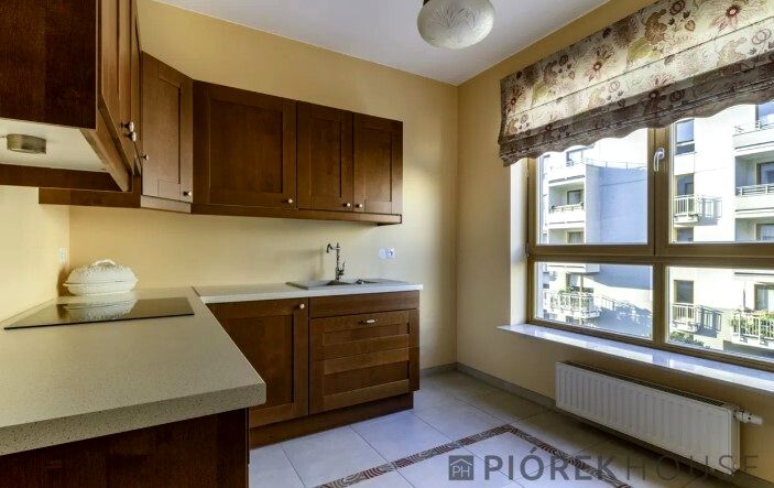 Mieszkanie blok mieszkalny Warszawa