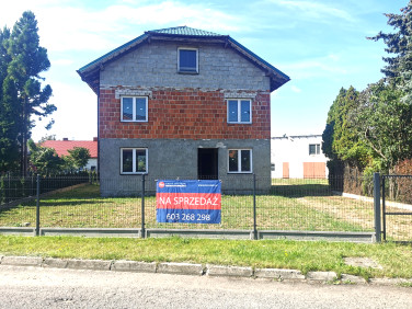 Dom z garażem