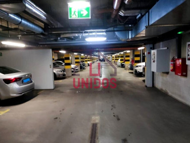 Budynek użytkowy Warszawa