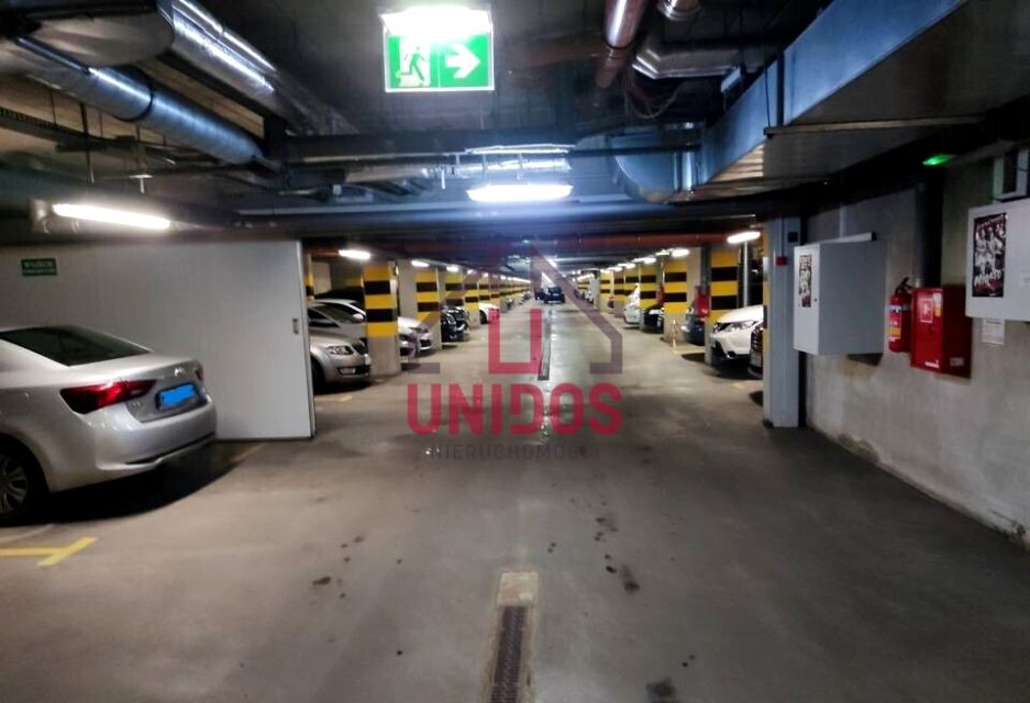 Budynek użytkowy Warszawa