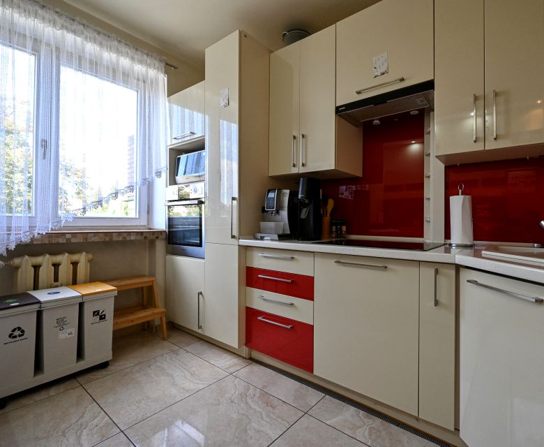 Mieszkanie blok mieszkalny sprzedaż