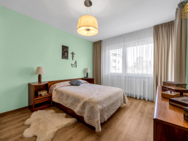 Mieszkanie blok mieszkalny sprzedaż