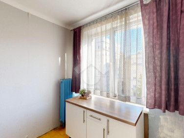 Mieszkanie blok mieszkalny przy lesie