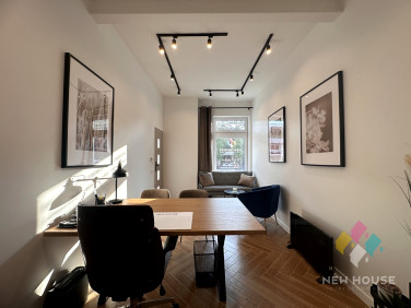 Budynek użytkowy Mikołajki