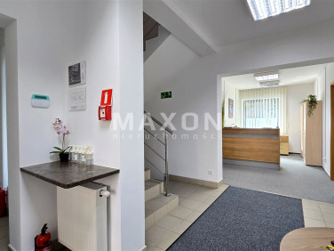 Budynek użytkowy Warszawa