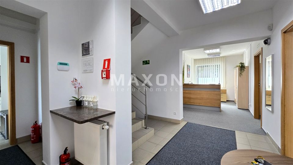 Budynek użytkowy Warszawa