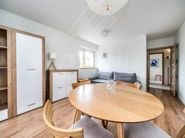 Mieszkanie blok mieszkalny nad rzeką