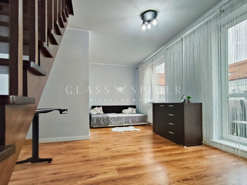 Mieszkanie blok mieszkalny przy lesie