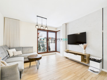 Mieszkanie blok mieszkalny nad jeziorem