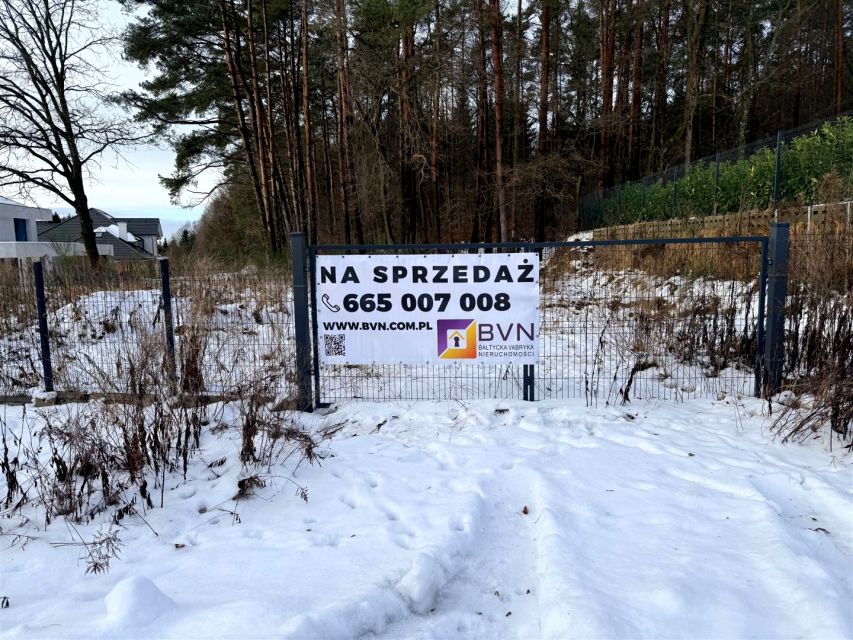 Działka nad jeziorem