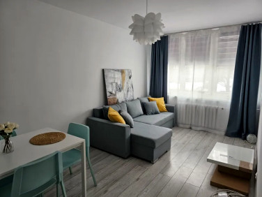 Mieszkanie blok mieszkalny nad jeziorem