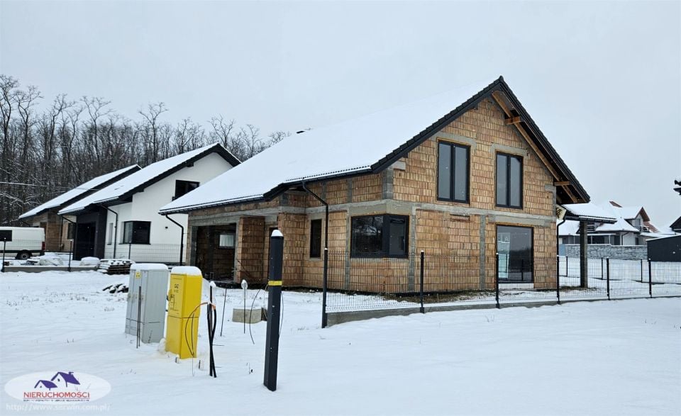 Dom Dąbrowa Tarnowska