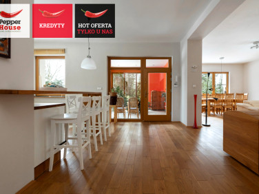 Dom Gostomie sprzedaż