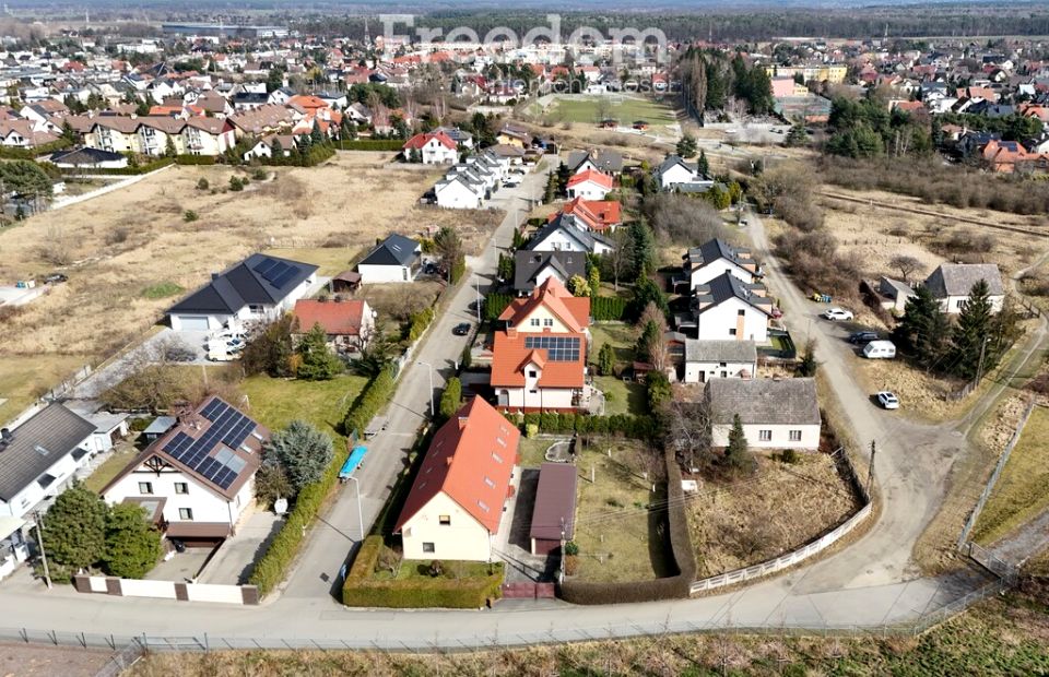 Ogrodzona działka sprzedam