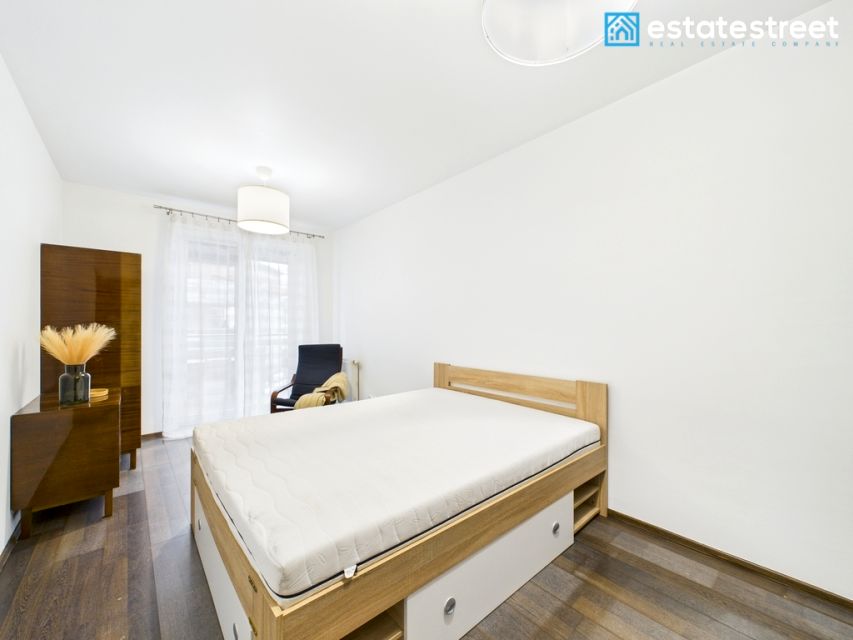 Mieszkanie blok mieszkalny nad rzeką