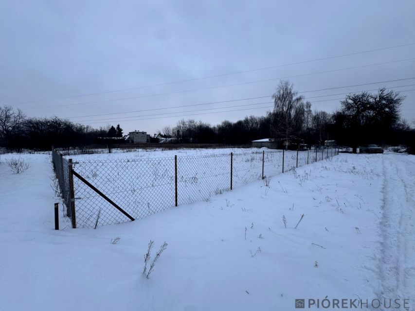 Ogrodzona działka Warszawa