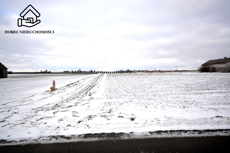 Pusta działka Janówek