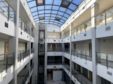 Budynek użytkowy Warszawa