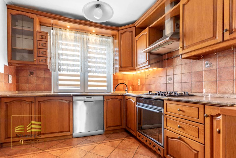 Mieszkanie blok mieszkalny sprzedaż