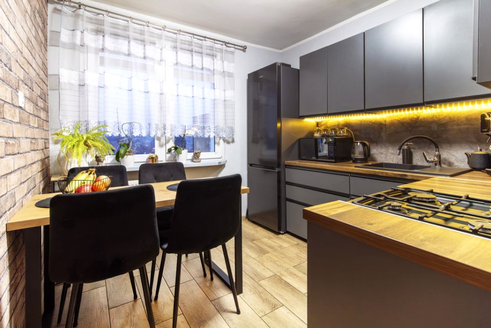 Mieszkanie blok mieszkalny przy lesie