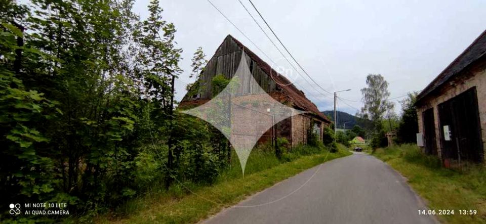 Ogrodzona działka Radków