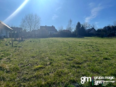 Pusta działka Grębocin