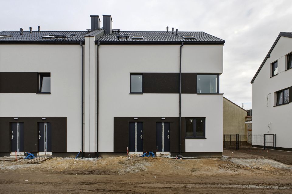 Mieszkanie dom wielorodzinny Ciemne