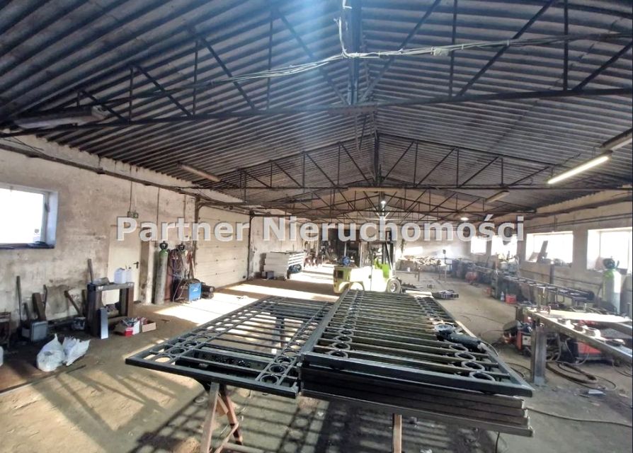 Budynek użytkowy Lubicz Dolny