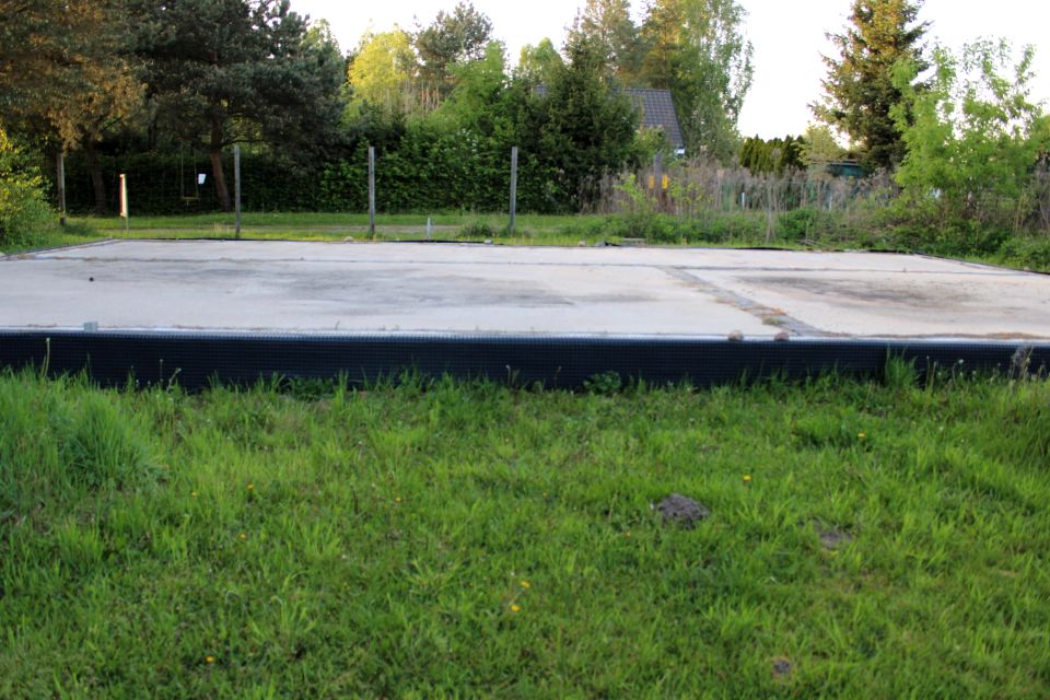 Działka nad jeziorem