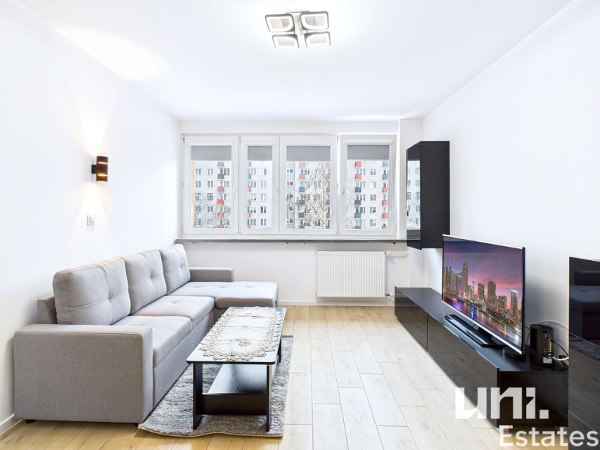 Mieszkanie blok mieszkalny Warszawa