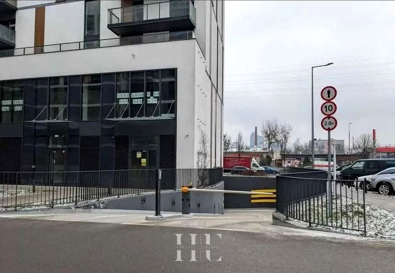 Budynek użytkowy Warszawa