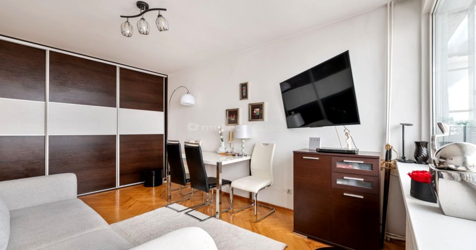 Mieszkanie blok mieszkalny sprzedaż