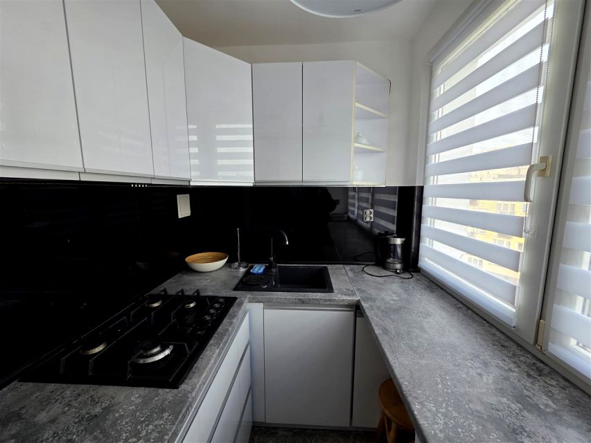 Mieszkanie blok mieszkalny sprzedaż