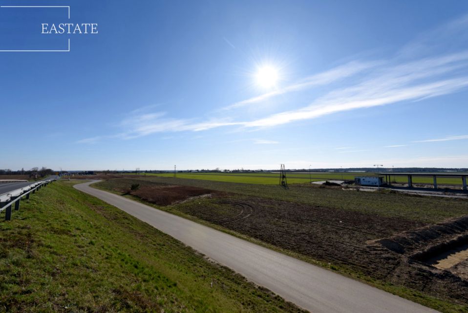 Działka przemysłowa sprzedam